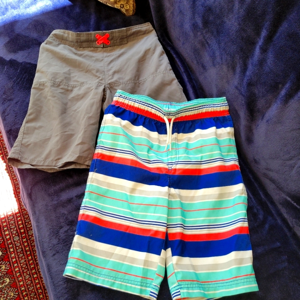 Arizona 2 pairs of swimming shorts,sz M 10/12